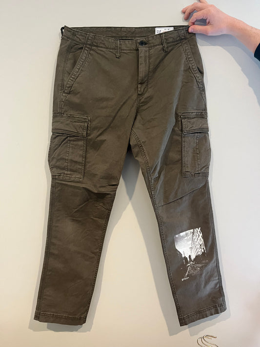 Gap Slim Taper Olive Green Cargo Pants - 34x30
